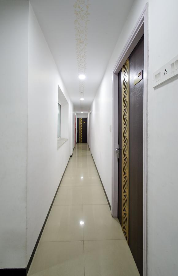 Oyo 8504 Namans Inn Kolkata Ngoại thất bức ảnh